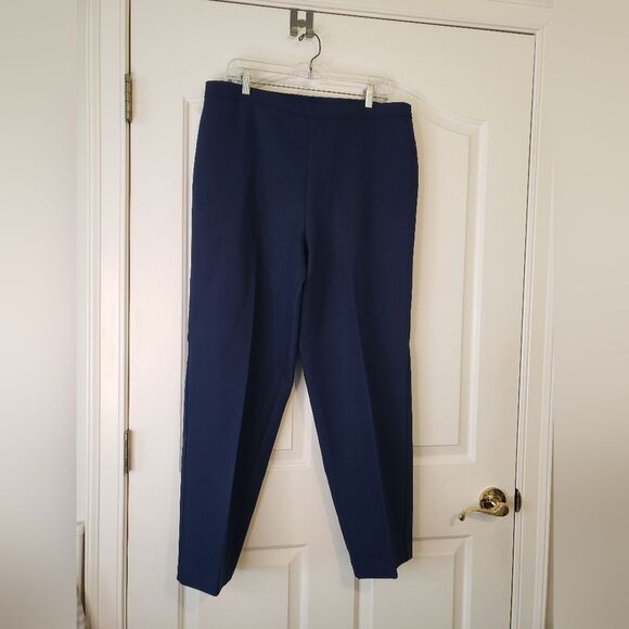 Vintage Bend Over Levi's Navy Blue Trousers - Picture 1 of 3